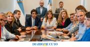 Gremios docentes y el Gobierno retoman la negociación salarial: UDAP, UDA y AMET rechazaron el bono de $100.000