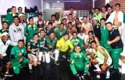 Oriente Petrolero presentará refuerzos esta semana y premió al plantel por su última victoria