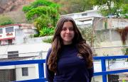 Estudiante venezolana gana premio a mejor actriz en la categoría Representación en festival teatral en Italia