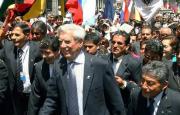 La áspera y violenta relación de Vargas Llosa con Perú, donde pasó sus últimos e intensos meses de vida