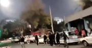 Gasifican a hinchas que lanzaron petardos afuera del estadio tras el clásico cochabambino