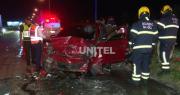 Un hombre fallece tras choque frontal de dos vehículos en el ingreso al aeropuerto Viru Viru