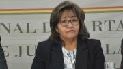 Tras 2 semanas de silencio, juristas sugieren a Coaquira aclarar la autenticidad del certificado que presentó