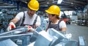 Salarios vs. producción: quién perdió más y por dónde buscar la solución