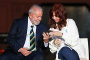 Cristina Kirchner pidió permiso para que Lula da Silva pueda visitarla en su prisión domiciliaria