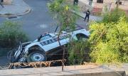 Camioneta policial protagoniza accidente de tránsito en la zona Sopocachi