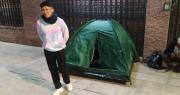 Imitador de Calef Terán acampó un día antes para ser el primero del casting de Yo Me Llamo en Cochabamba este sábado