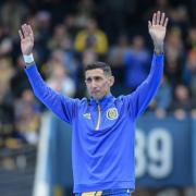 El recibimiento de los hinchas de Rosario Central para un emocionado Ángel Di María