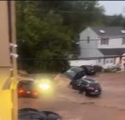 Inundaciones dejan dos muertos y caos en Nueva Jersey y Nueva York
