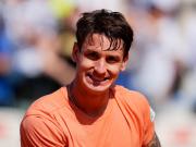 Te espero afuera: el chileno Garín no se bancó que lo derrotara el argentino Ugo Carabelli y lo invitó a pelear