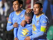 Bolívar logra una goleada que le cae del cielo