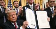 Trump promete convertir a EEUU en la capital mundial de criptomonedas tras promulgar primera ley de criptoactivos