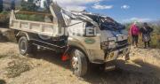 Conductor muere tras quedar atrapado en su camión luego de embarrancarse en Sacaba