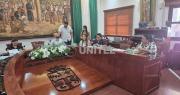 Video: En medio de gritos, se suspende la sesión del Concejo cruceño “para no vulnerar derechos”, según Alberti