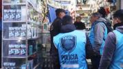 En distintos operativos incautan 90 motos y celulares “truchos”
