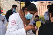 En La Paz también se vacunará en colegios