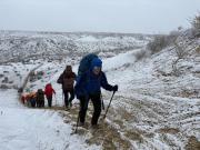 Con las bardas llenas de nieve salieron a entrenar en Cinco Saltos: Nos preparamos para el Lanín y el Domuyo
