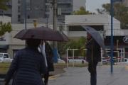 Hasta cuándo sigue la lluvia en el Alto Valle de Neuquén y Río Negro: el detalle de una semana gris