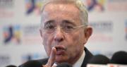 Declaran culpable al expresidente colombiano Uribe por soborno en juicio ligado a paramilitares