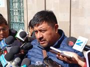 Ministro Flores defiende a Del Castillo como el único candidato viable y critica propuestas de opositores