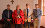 El Observatorio San Calixto entrega reconocimiento a la embajadora de Francia por su valiosa cooperación