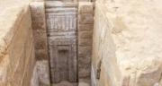 Arqueólogos descubrieron una impactante puerta al más allá en la tumba de un príncipe egipcio