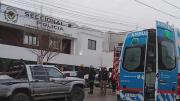 Un preso muerto y otro grave por un incendio en una comisaría de Chubut: investigan un posible motín
