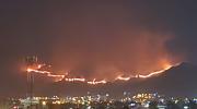 Incendio en la serranía de Sama, en Tarija, se descontrola y quema más de mil hectáreas; hay 3 heridos