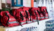 CBN entrega botiquines con más de 4.000 medicamentos a bomberos voluntarios que luchan contra el fuego