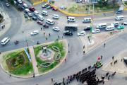 Sacaba iza la tricolor más grande de Cochabamba en homenaje al Bicentenario