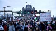 Assange encabeza marcha a favor de Palestina en Sídney