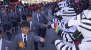 Escolares de La Paz desfilan en honor al Bicentenario de Bolivia