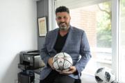 “Lo llamó por…”: Christian Bragarnik dialogó con Riquelme por un jugador de Boca