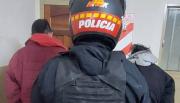 Vecinos alertaron sobre un robo y la Policía sorprendió a dos ladrones con los televisores al hombro