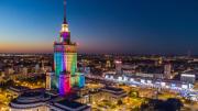 Varsovia, ciudad de contrastes extremos