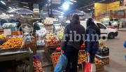 Una histórica puestera del mercado Cofruthos se descompensó y murió en el mercado