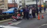 Accidente, un repartidor herido y tensión en pleno centro de La Plata