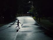 17 niños huyen de madrugada y no regresan: ¿La película de terror del año está inspirada en una historia real?