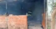 Niño que murió carbonizado se refugió bajo una mesa porque la puerta de su casa estaba cerrada, señala bombero