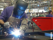La actividad industrial registró un alza del 7,1% en el primer semestre