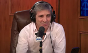 La súplica de Caputo a los empresarios por el traslado del dólar a precios: Cambien el chip
