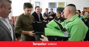 Torres entregó equipamiento a personal de la APSV para fortalecer el trabajo preventivo