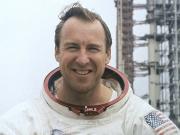 Murió Jim Lovell, el astronauta de la NASA que dijo Houston, tenemos un problema