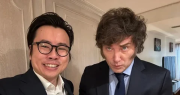 Julian Peh, el empresario cripto que se reunió con Milei, tiene “un nombre artístico”