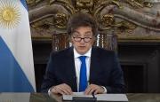 Milei se enfrenta al Congreso y busca blindar el superávit