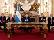Javier Milei acusó a la oposición de querer quebrar la economía y pidió el voto para avanzar a mayor velocidad