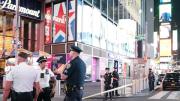 Pánico en Nueva York: un adolescente de 17 años abrió fuego en Times Square y dejó al menos tres heridos