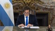 Reacciones de opositores a medidas anunciadas por Javier Milei: Miente, horrible, monárquico