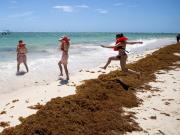 Prostitución y turismo: la curiosa historia de por qué el Gobierno sacó la visa a los visitantes dominicanos