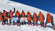 Histórico: se conocieron las primeras imágenes de los soldados argentinos en la cumbre del Himalaya